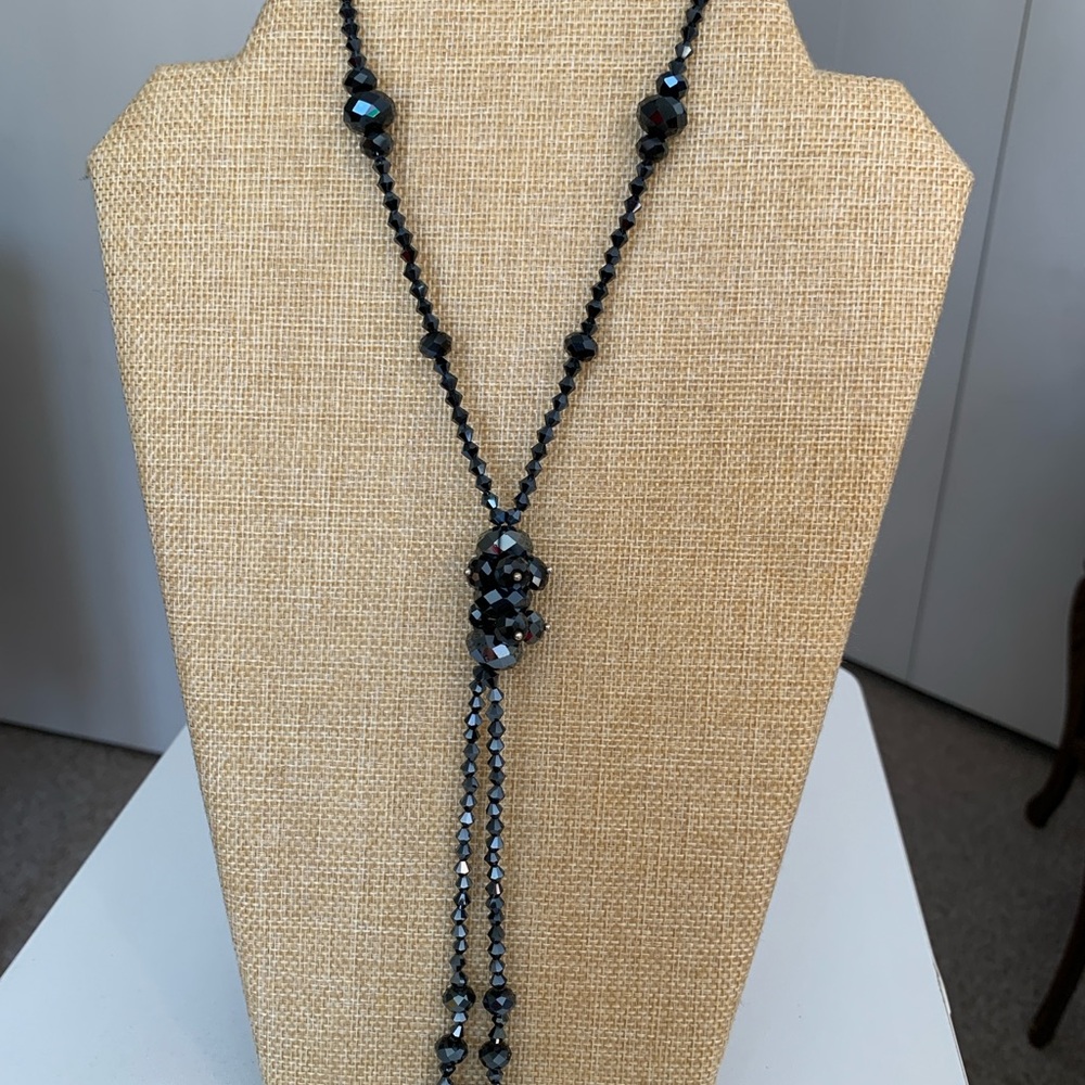 Elegant Navy Blue Glass Beaded Necklace